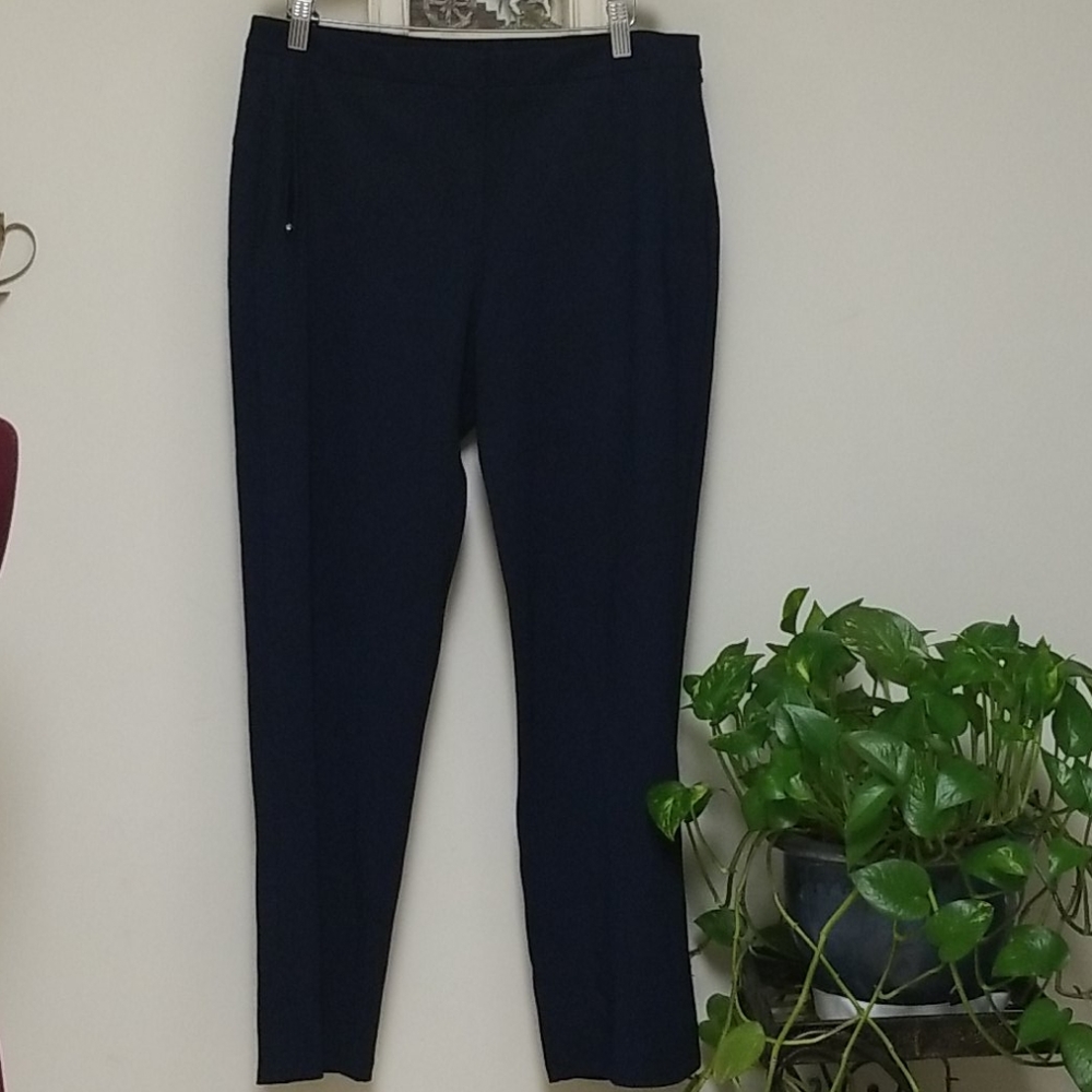 Lululemon Women's Pants Size 10